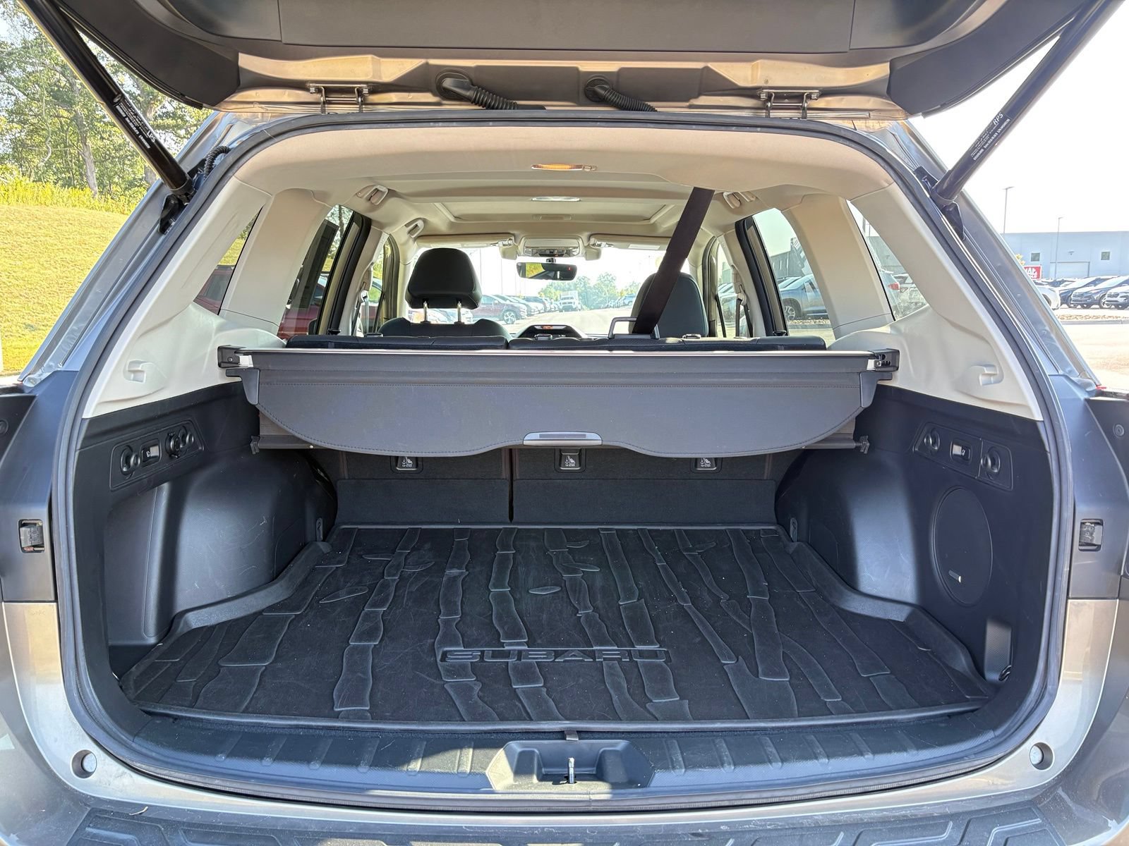 Used 2019 Subaru Forester Touring w/ Popular Package #3 AWD/4WD image 12