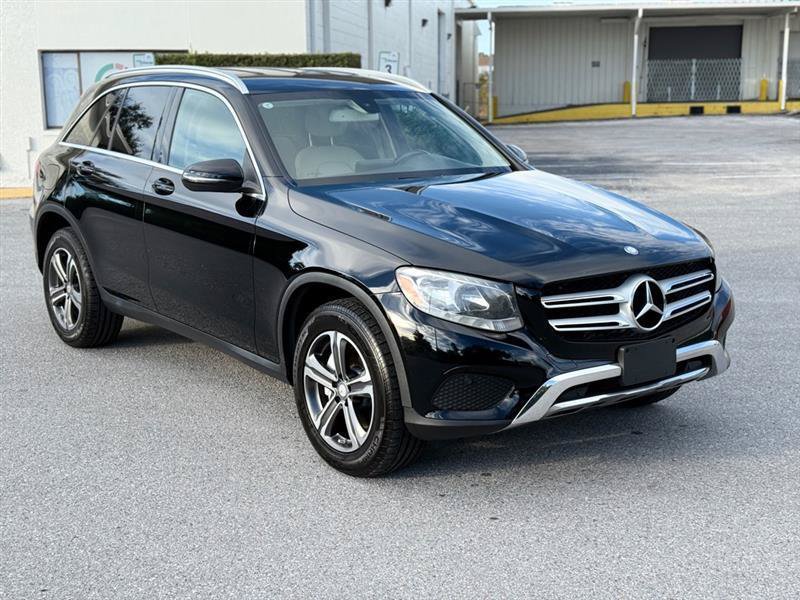 Used 2016 Mercedes-Benz GLC 300 4MATIC image 7