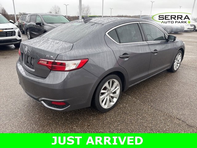 Used 2018 Acura ILX image 3