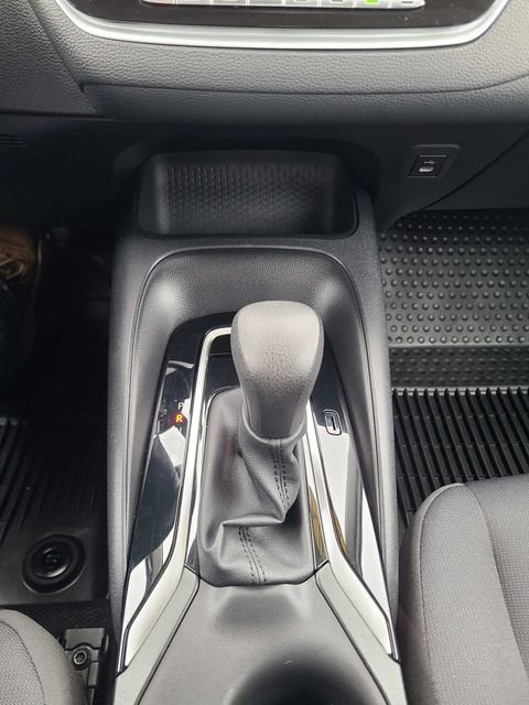 Used 2024 Toyota Corolla LE FWD image 27