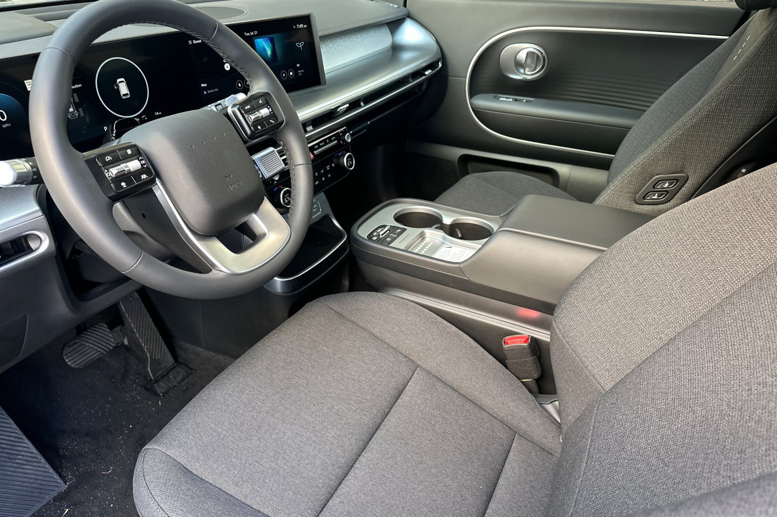 New 2026 Hyundai Ioniq 9 SE AWD/4WD image 11