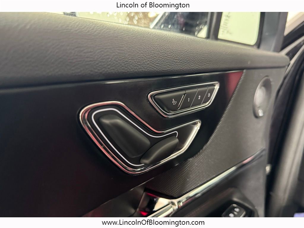 New 2026 Lincoln Corsair Reserve image 57