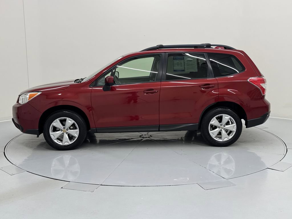 Used 2016 Subaru Forester 2.5i Premium AWD/4WD image 2