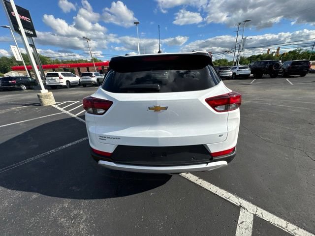 New 2026 Chevrolet TrailBlazer LT w/ Convenience Package AWD/4WD image 8