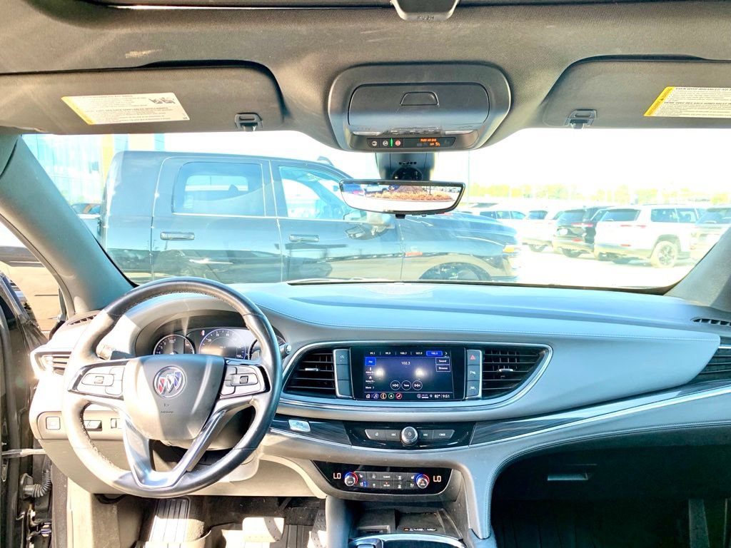 Used 2022 Buick Enclave Premium w/ Experience Buick Package FWD image 18