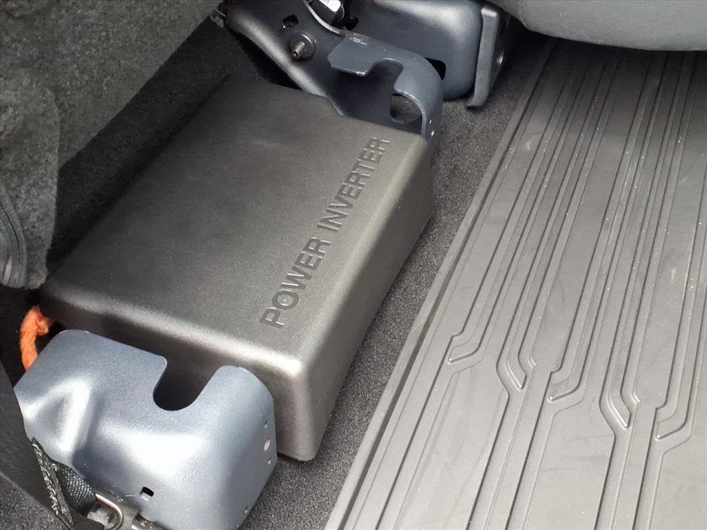 Certified 2024 Ford F150 XLT w/ Equipment Group 302A MID image 5