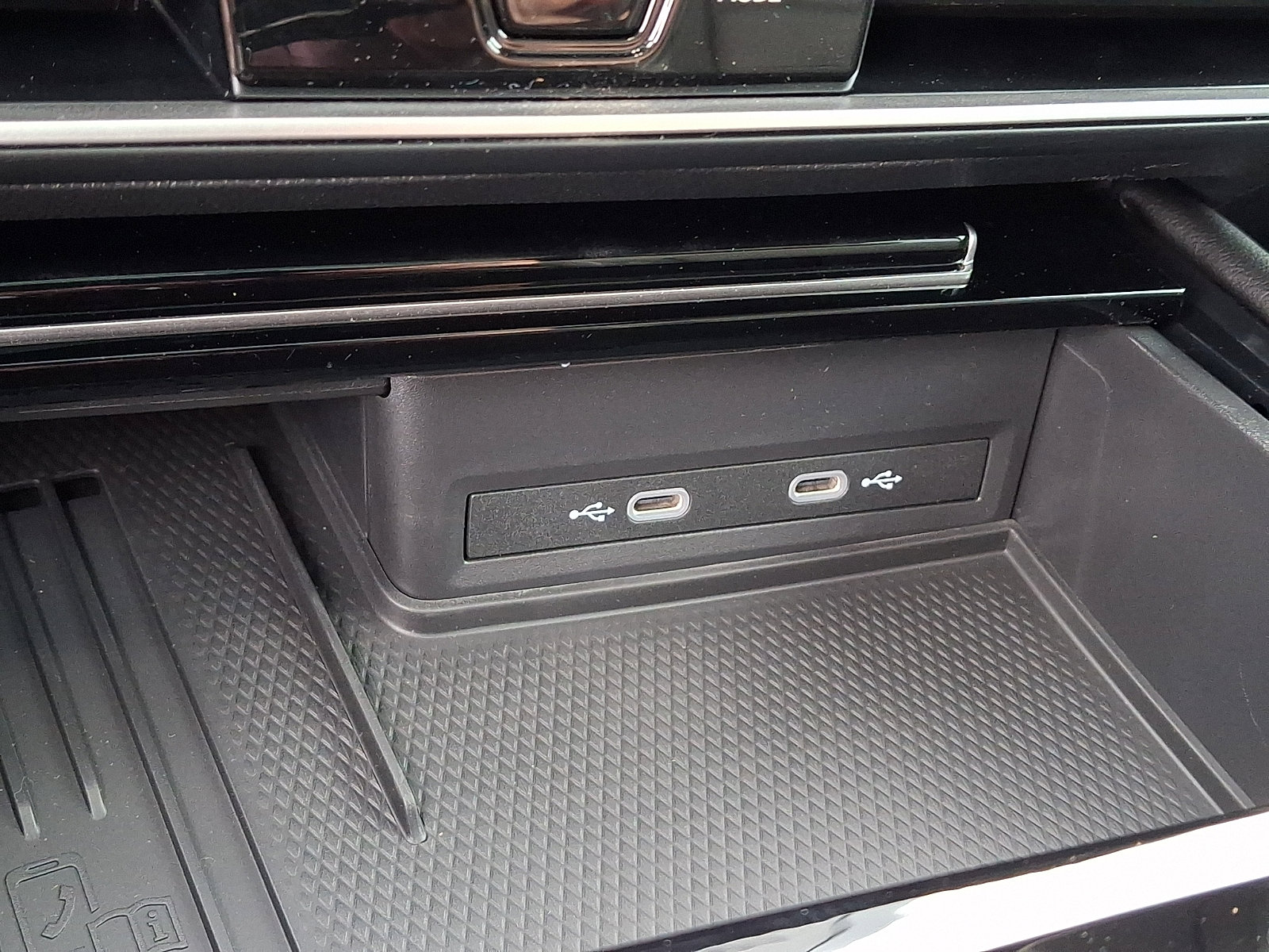 New 2026 Volkswagen Atlas SEL AWD/4WD image 17