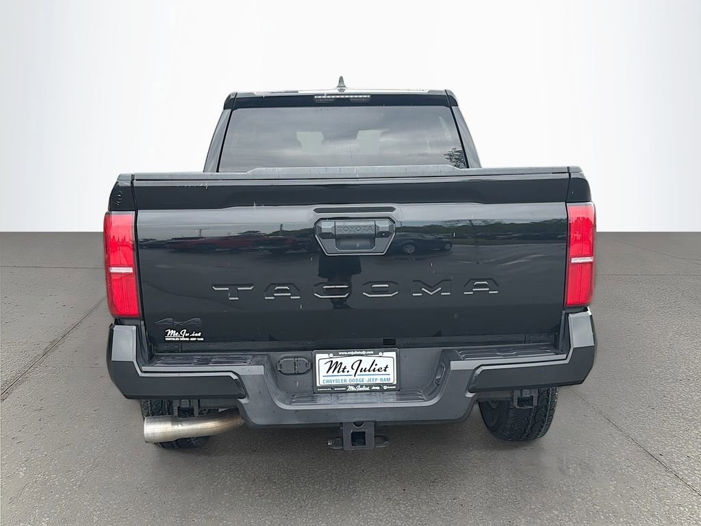 Used 2024 Toyota Tacoma TRD Off-Road image 5