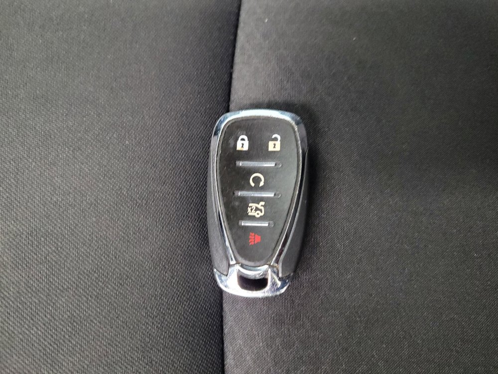 Used 2025 Chevrolet Malibu LS FWD image 32