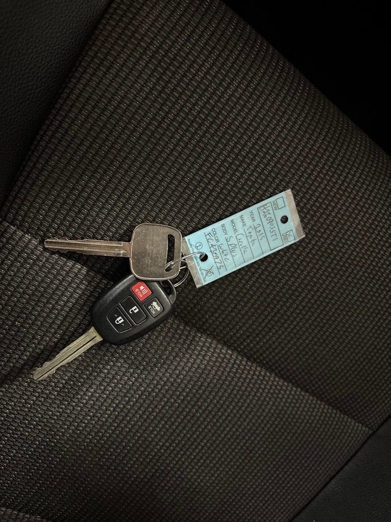 Used 2015 Toyota Corolla S FWD image 32