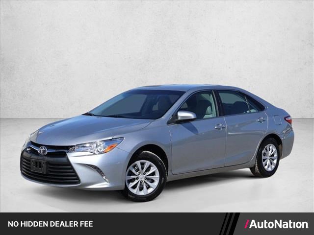 Used 2015 Toyota Camry LE FWD image 1