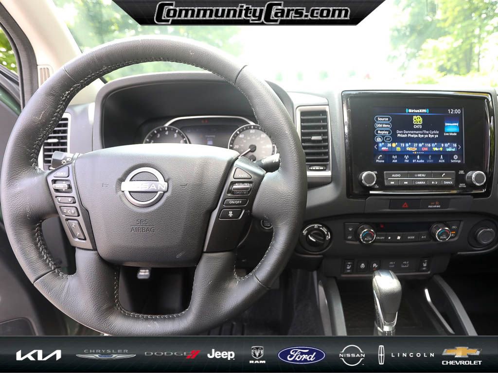 Used 2023 Nissan Frontier SV w/ SV Convenience Package image 14