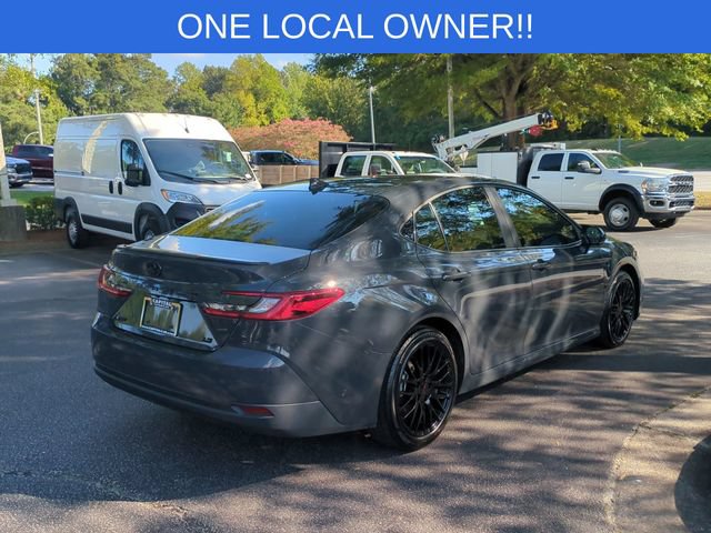 Used 2025 Toyota Camry LE w/ Convenience Package FWD image 5