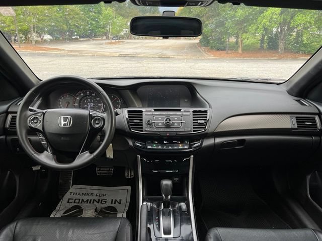 Used 2017 Honda Accord Sport Special Edition image 25