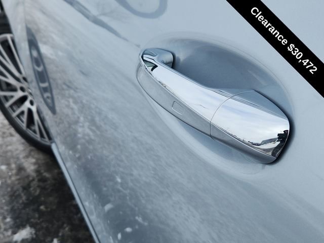 Used 2025 Mercedes-Benz CLA 250 4MATIC image 16