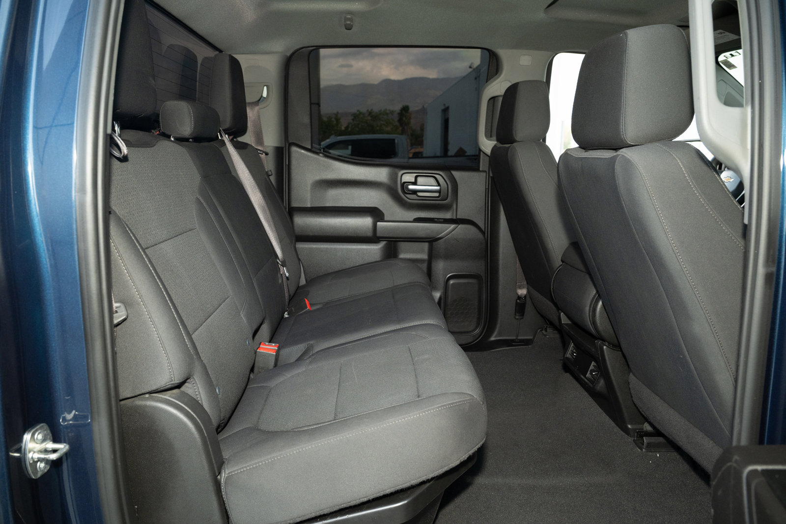 Used 2022 Chevrolet Silverado 1500 Custom image 36
