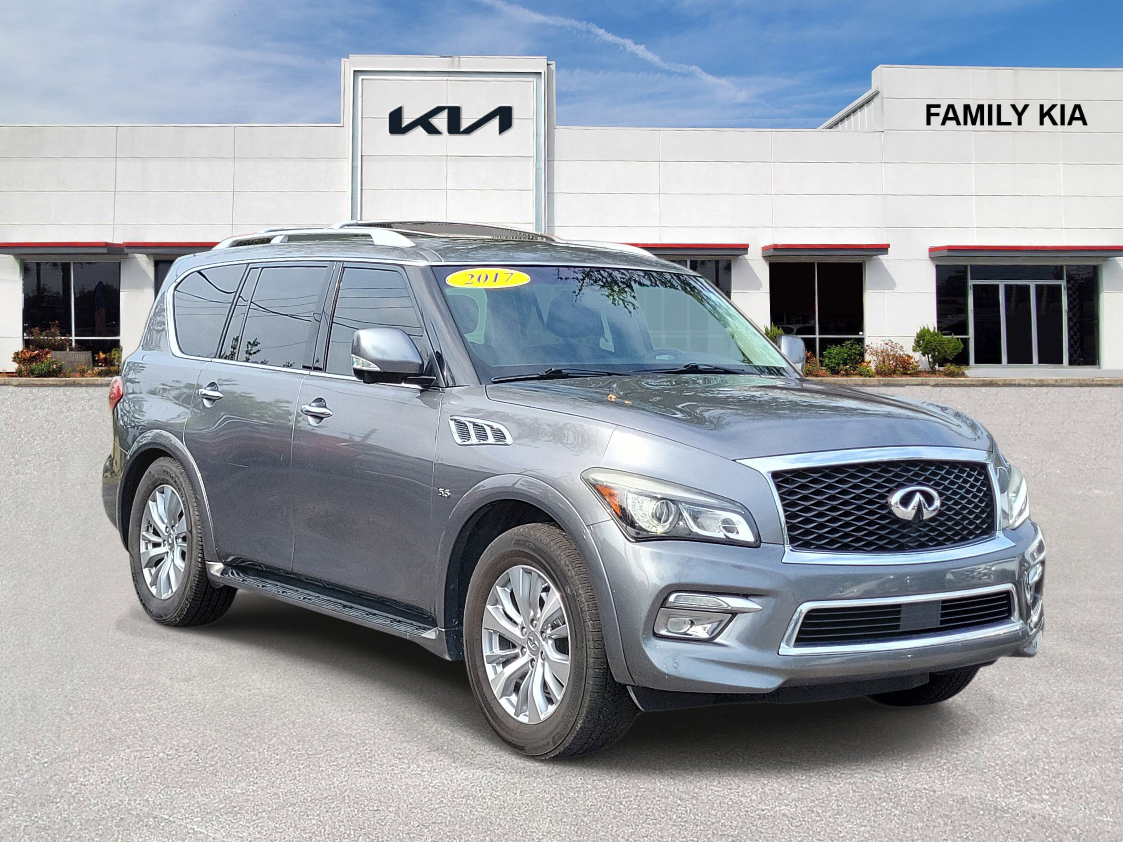 Used 2017 INFINITI QX80 2WD 360° Tour