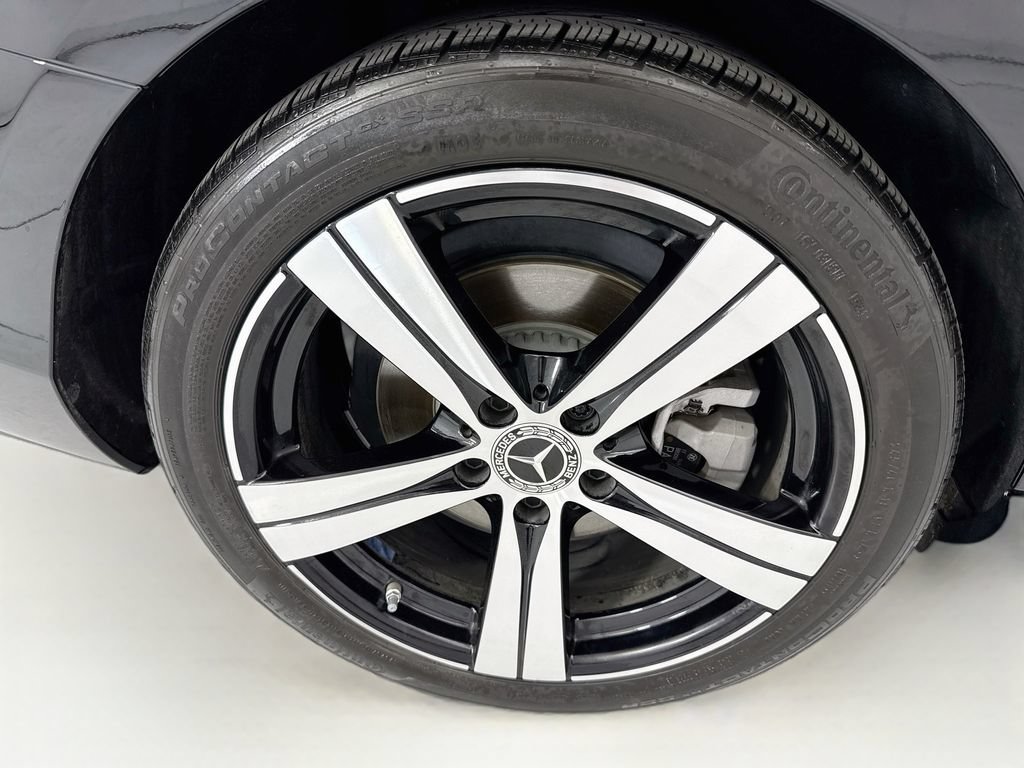 Certified 2025 Mercedes-Benz C 300 Sedan image 32