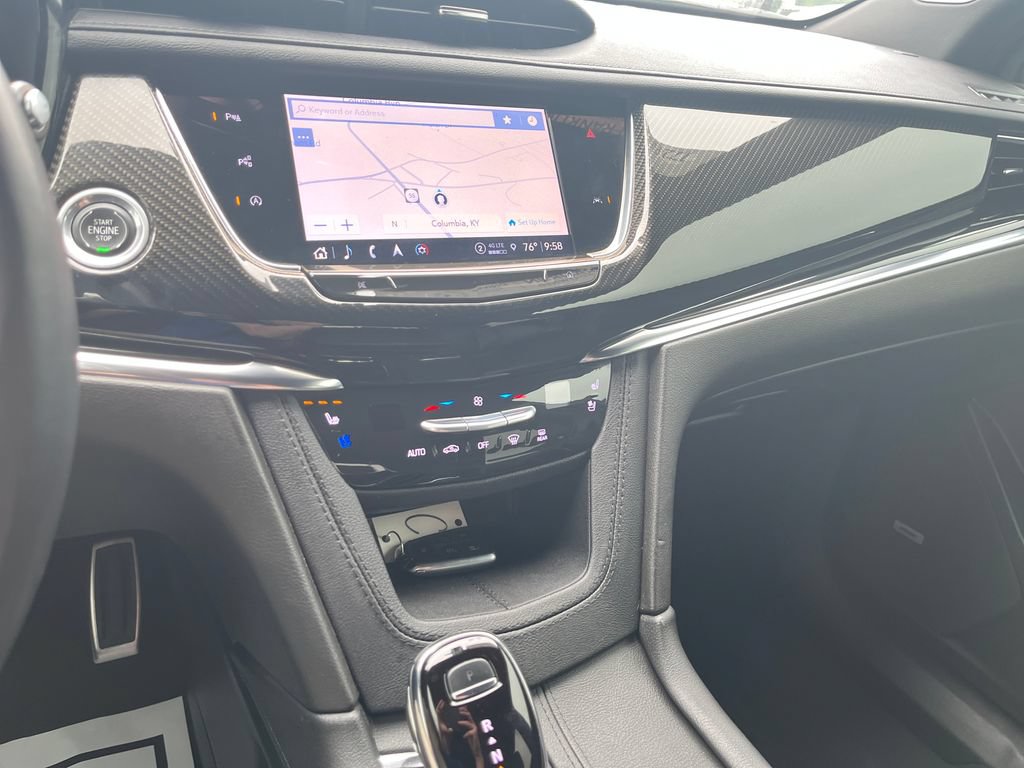 Used 2023 Cadillac XT6 Sport w/ Technology Package AWD/4WD image 19