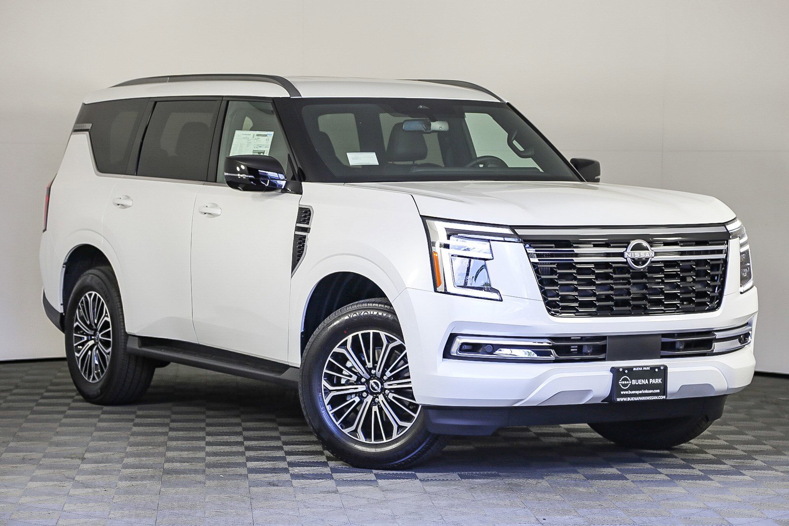 New 2025 Nissan Armada SL image 1