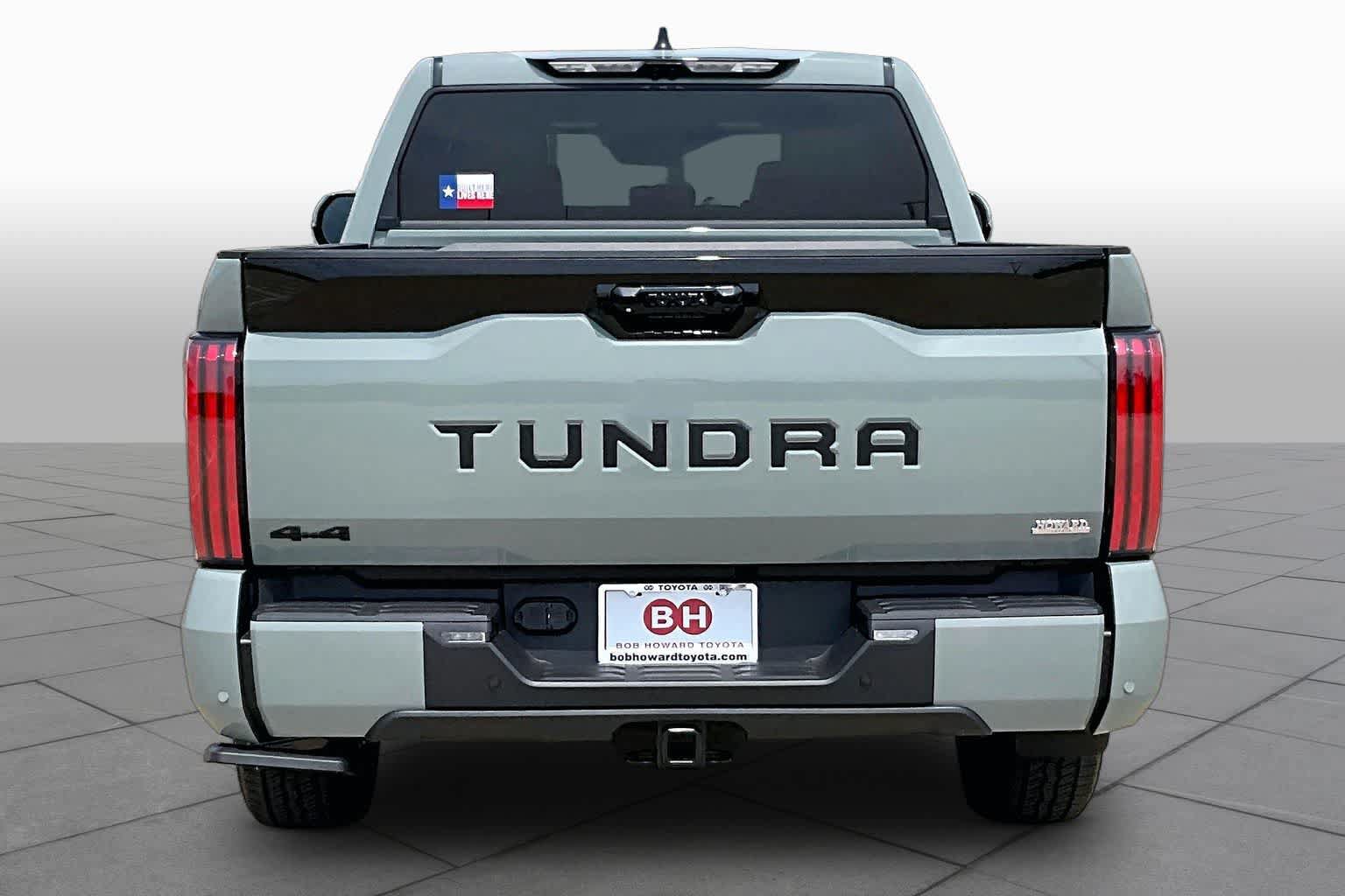 New 2026 Toyota Tundra Platinum w/ TRD Off-Road Package AWD/4WD image 4