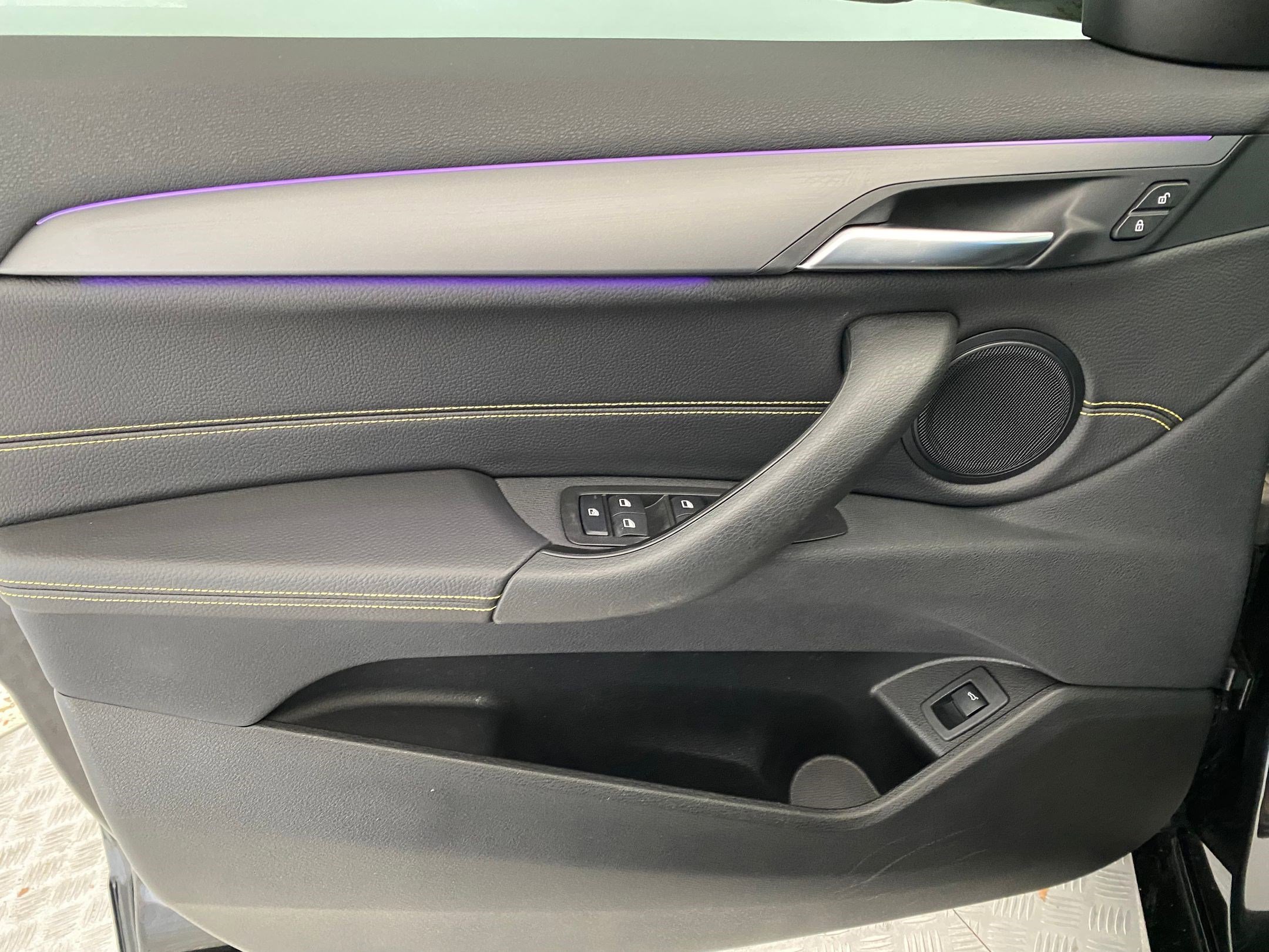 Certified 2023 BMW X2 xDrive28i w/ Edition Goldplay image 11