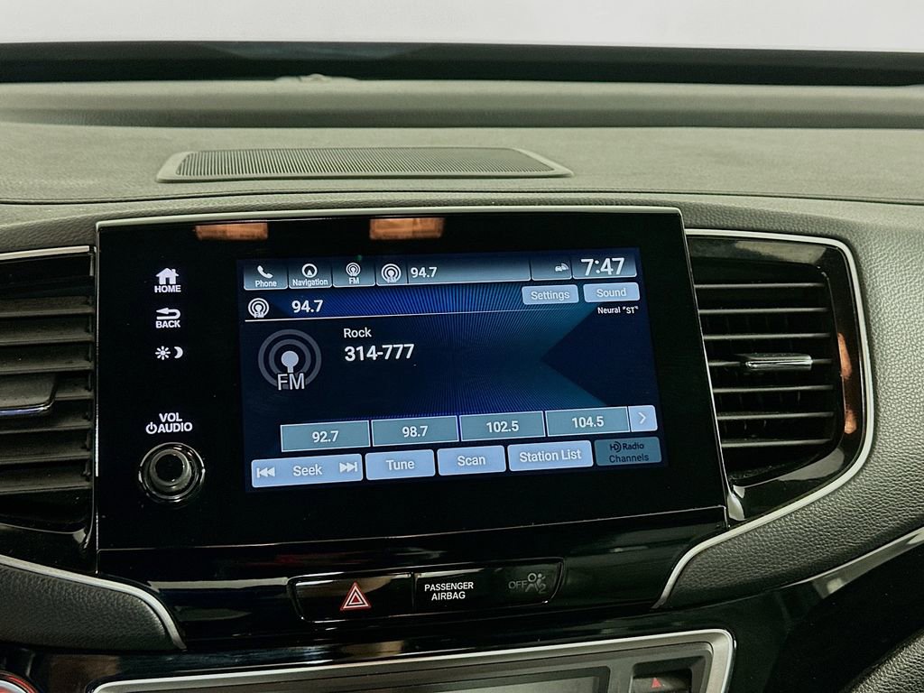 Used 2022 Honda Passport Elite image 15