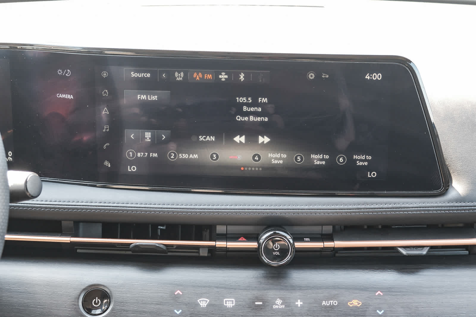 Used 2023 Nissan Ariya FWD image 16