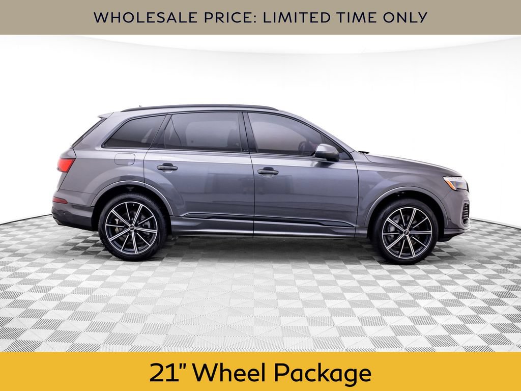 Used 2025 Audi Q7 2.0T Premium Plus w/ Premium Plus Package AWD/4WD image 6