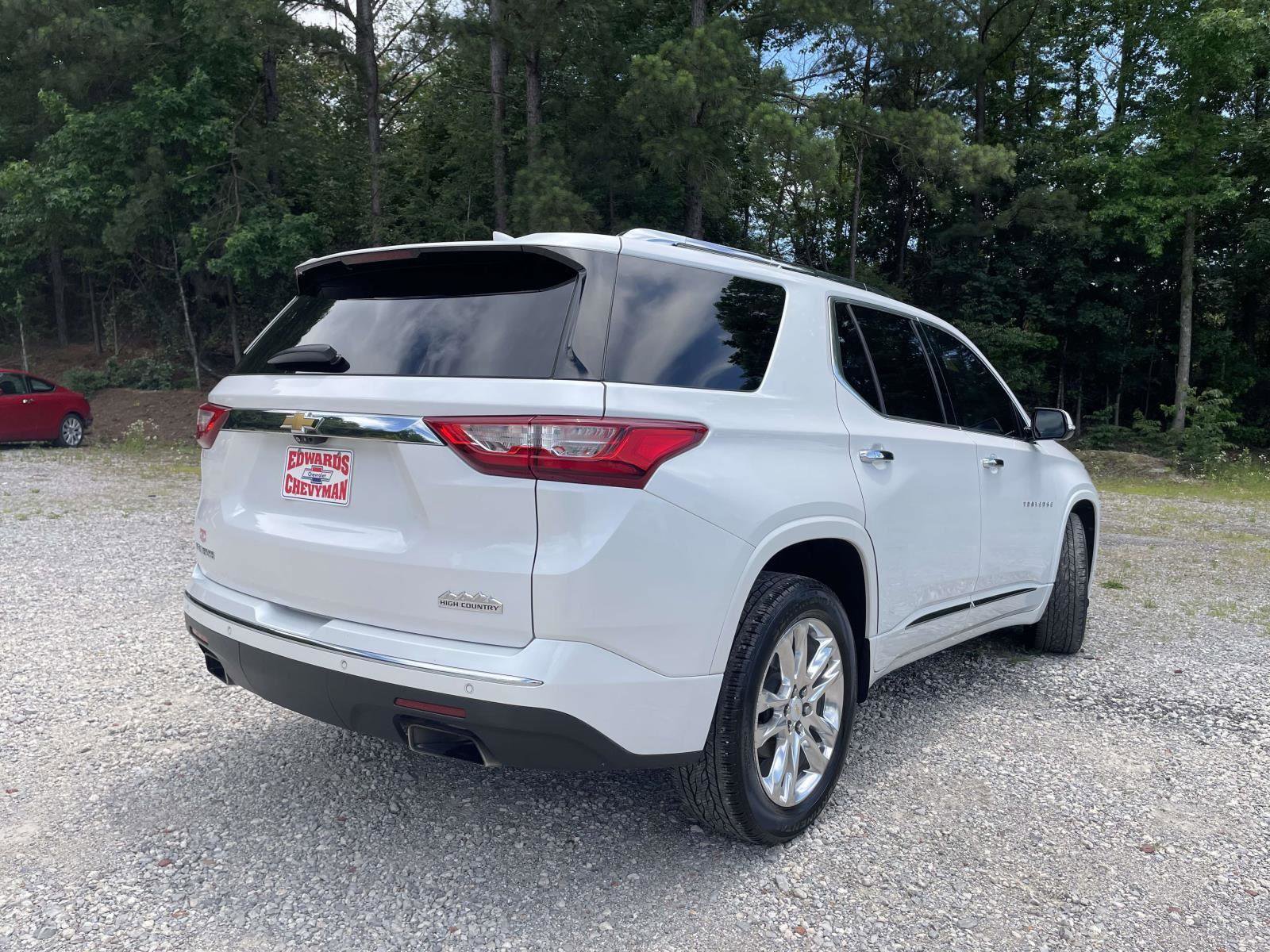 Used 2021 Chevrolet Traverse High Country w/ LPO, Floor Liner Package FWD image 23