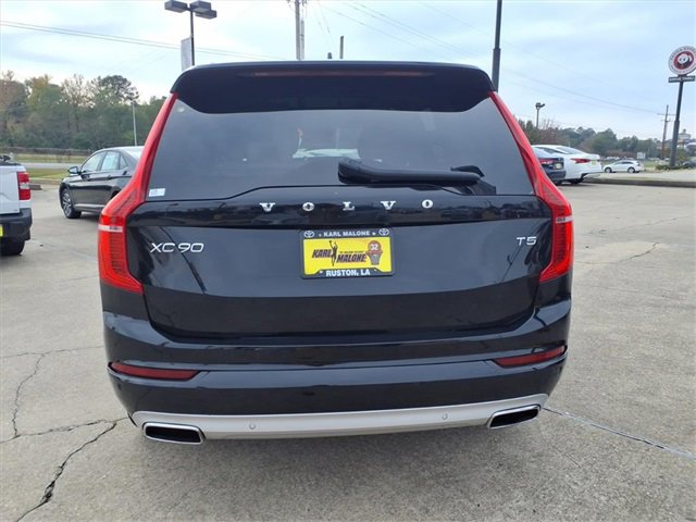 Used 2021 Volvo XC90 T5 Momentum w/ Advanced Package image 3