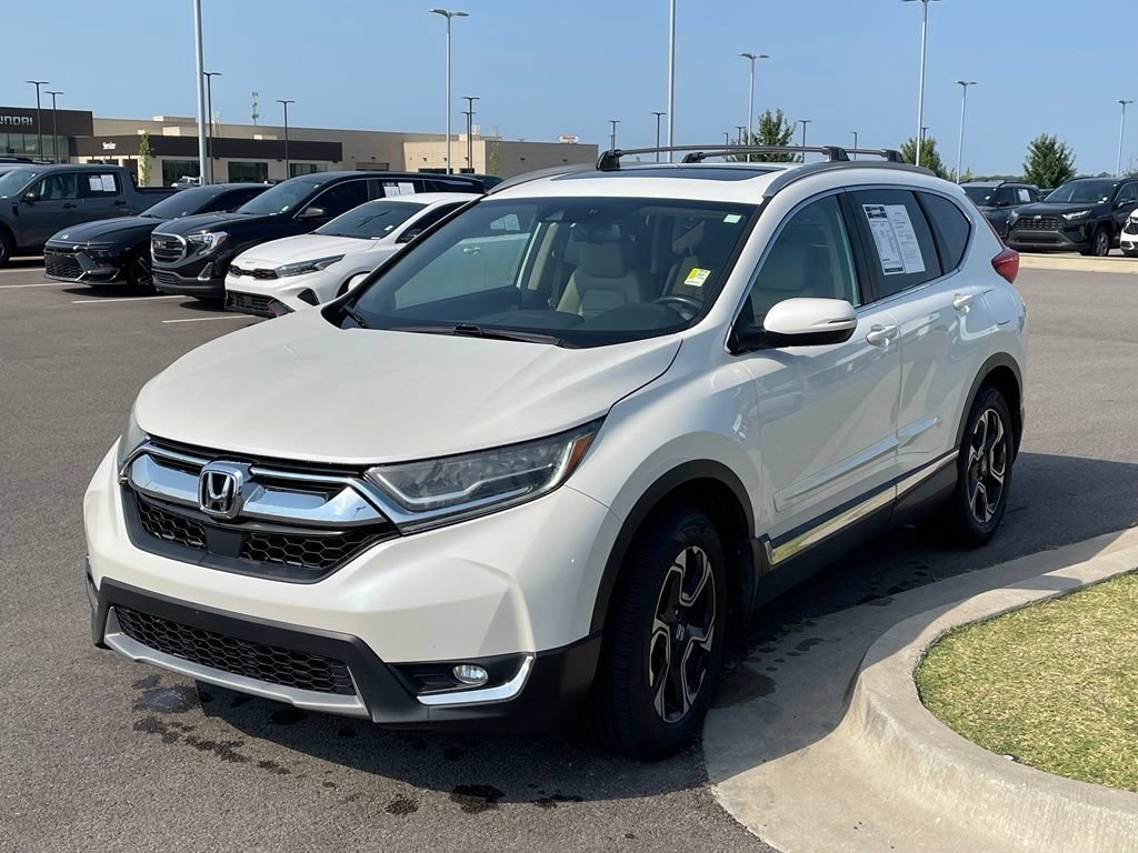 Used 2017 Honda CR-V Touring image 3