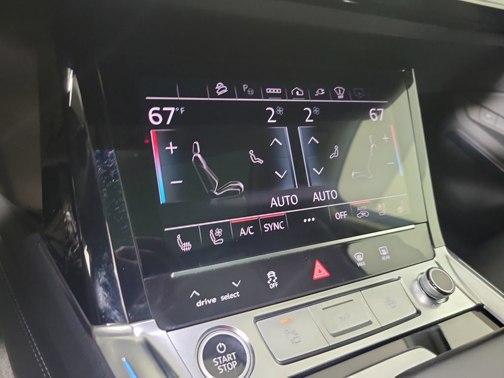 Used 2024 Audi Q8 e-tron Prestige w/ Prestige Package AWD/4WD image 30