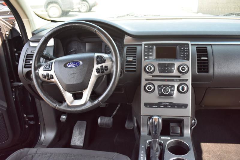 Used 2019 Ford Flex SE FWD image 24