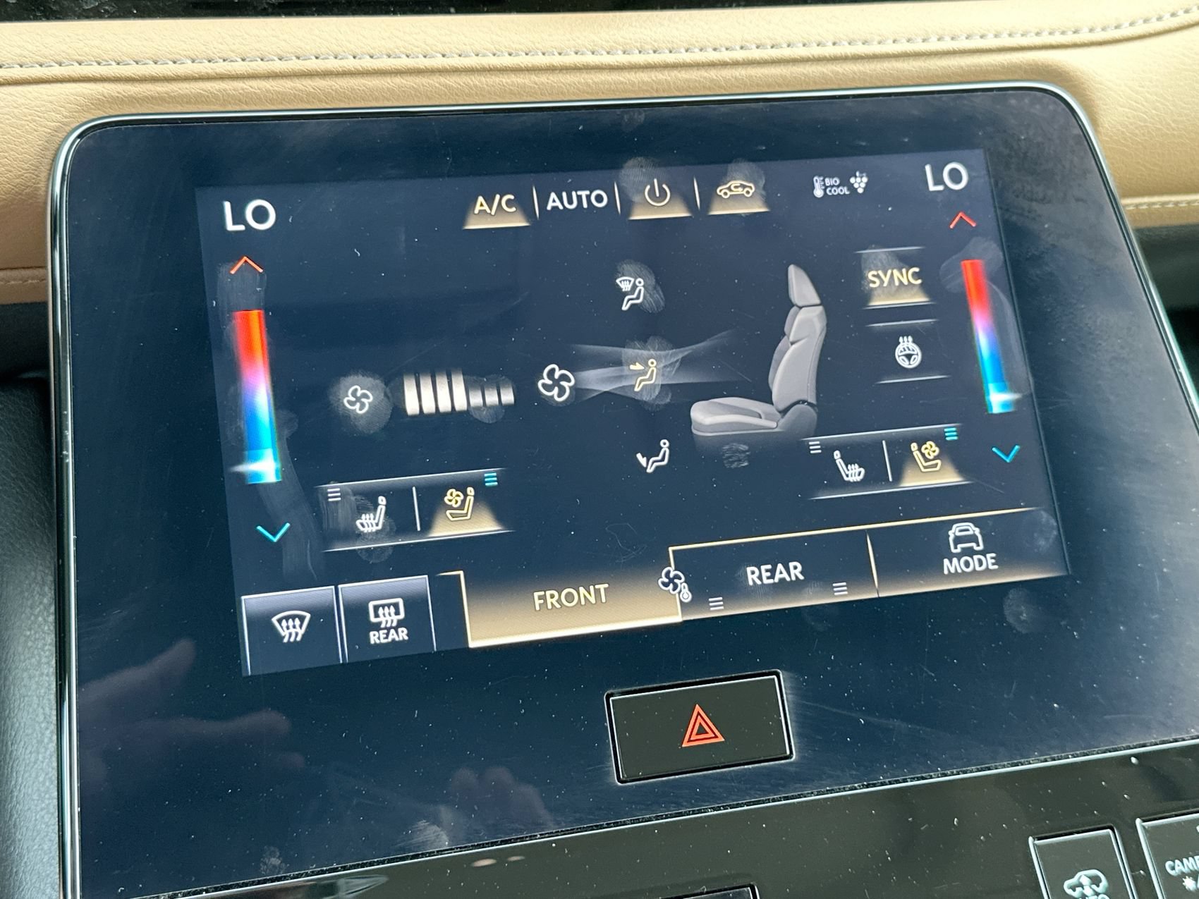 Used 2025 INFINITI QX80 Sensory AWD/4WD image 19