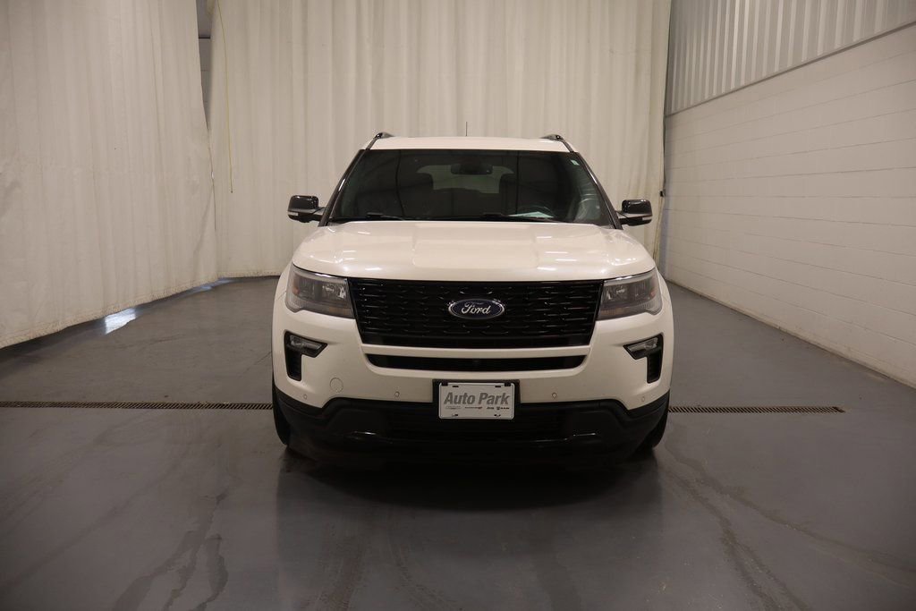 Used 2018 Ford Explorer Sport image 3