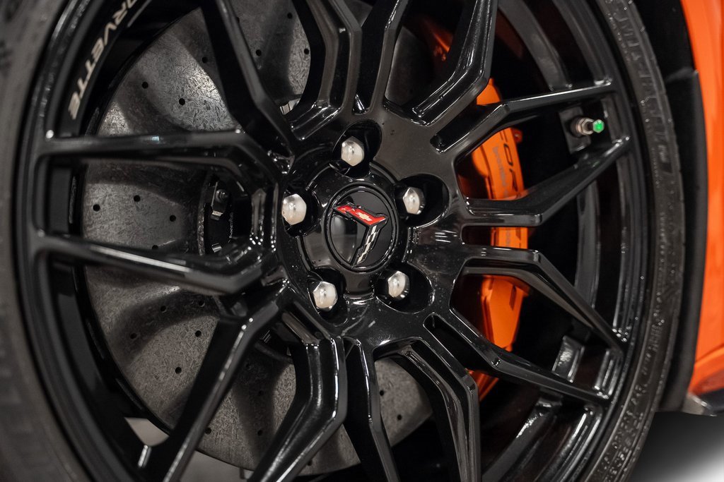 Used 2025 Chevrolet Corvette Z06 w/ Stealth Interior Trim Package image 6