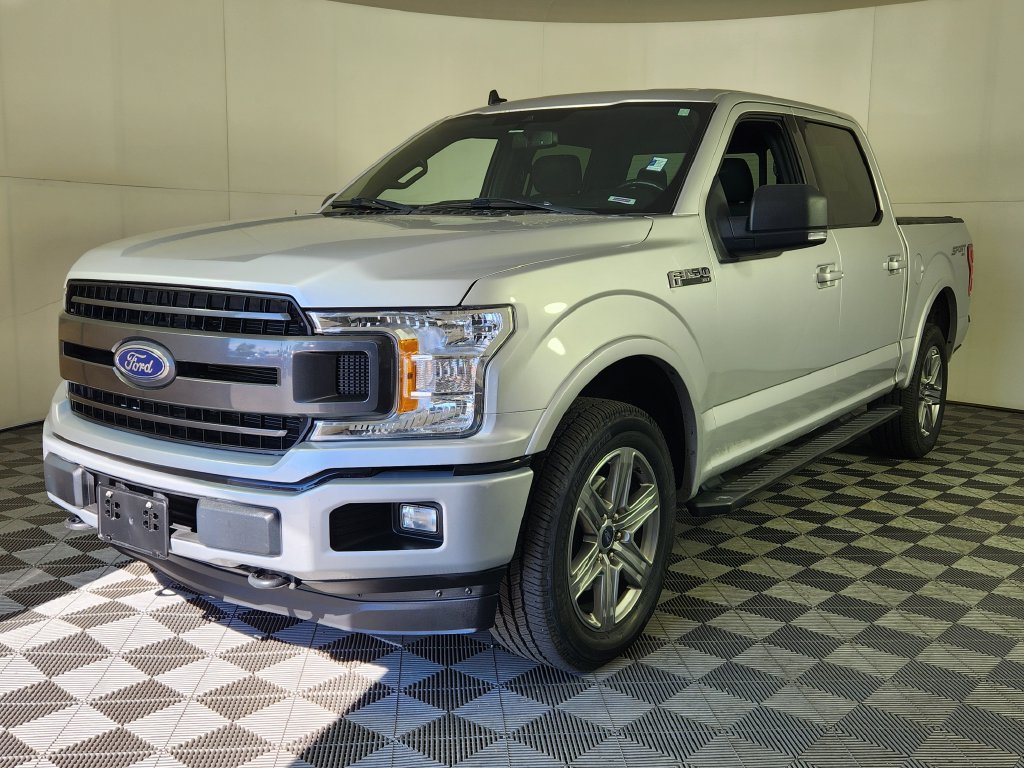 Used 2019 Ford F150 XLT w/ Equipment Group 302A Luxury AWD/4WD image 3