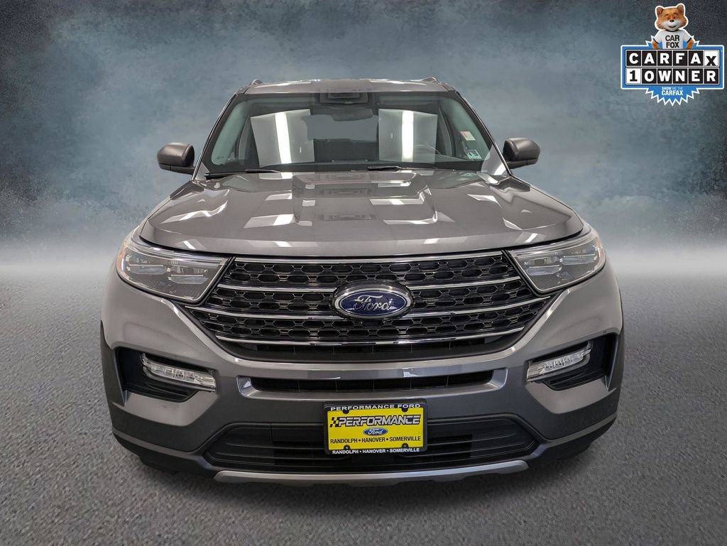 Used 2022 Ford Explorer XLT w/ Equipment Group 202A AWD/4WD image 2