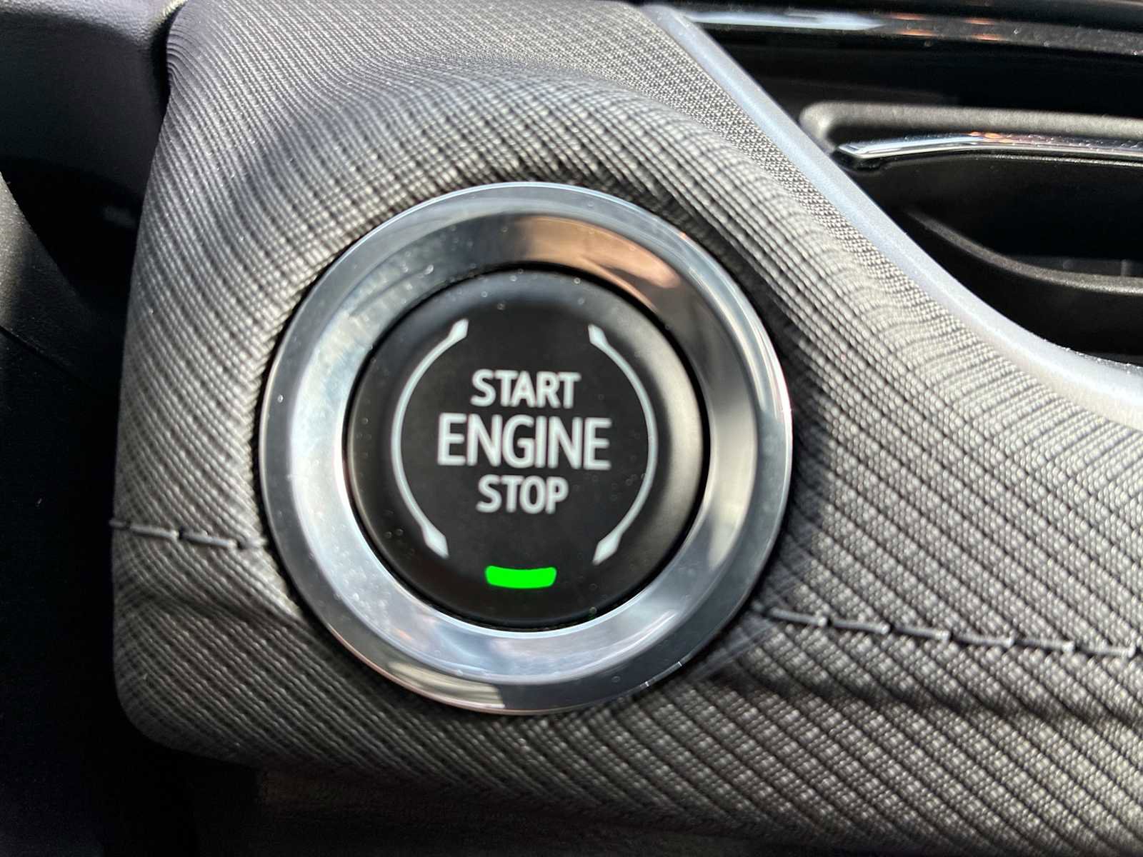 Certified 2024 Chevrolet TrailBlazer LT w/ Convenience Package image 16