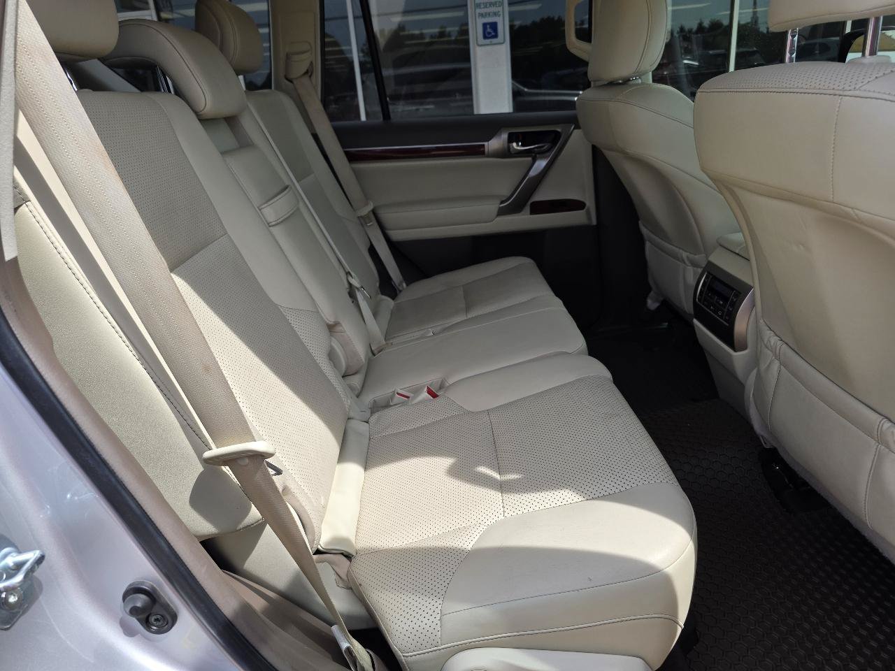 Used 2013 Lexus GX 460 w/ Comfort Plus Pkg AWD/4WD image 23