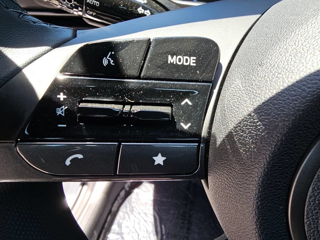 Certified 2026 Hyundai Elantra Sport FWD image 25