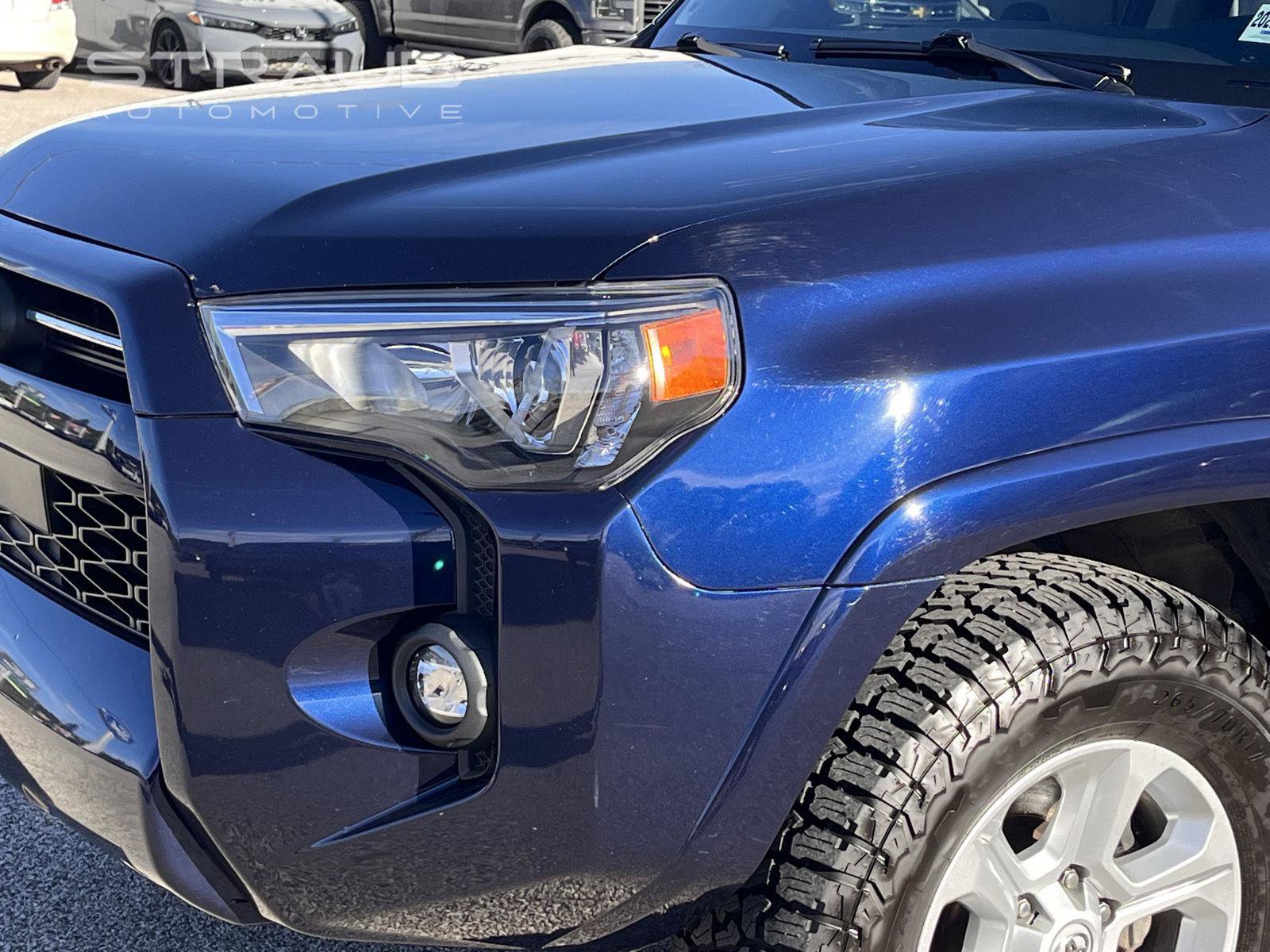 Used 2023 Toyota 4Runner SR5 AWD/4WD image 3