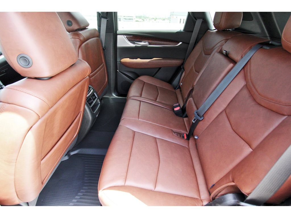 New 2026 Cadillac XT5 Premium Luxury w/ Driver Assist Package FWD image 7