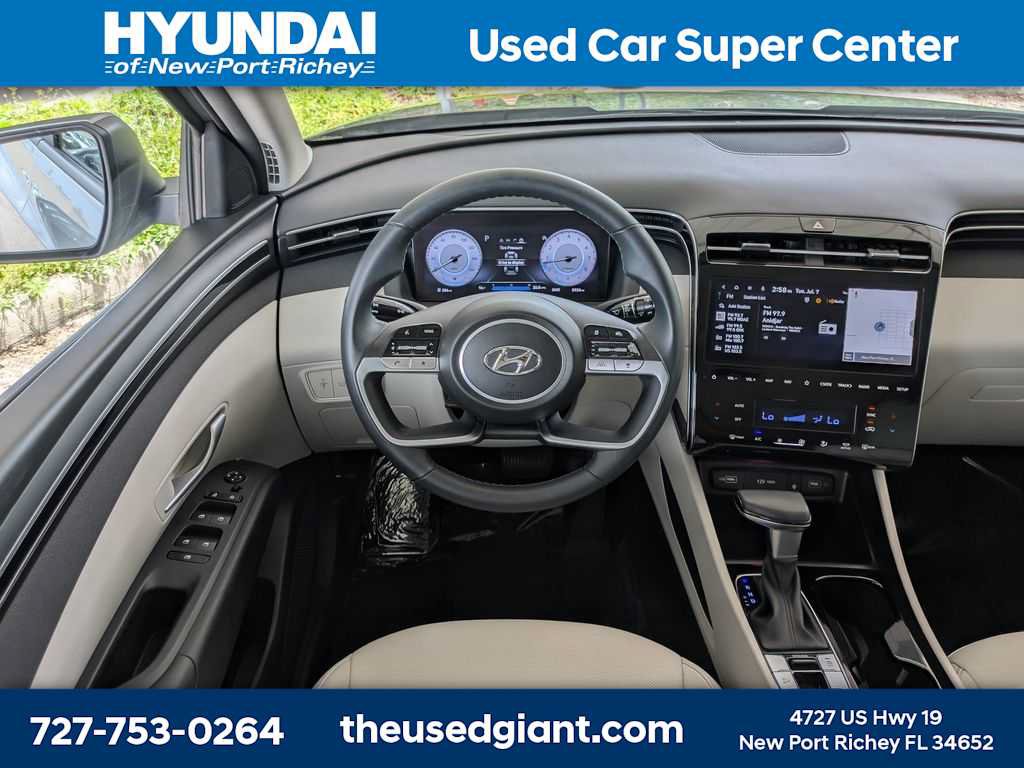 Certified 2024 Hyundai Tucson SEL w/ Convenience Package FWD image 19