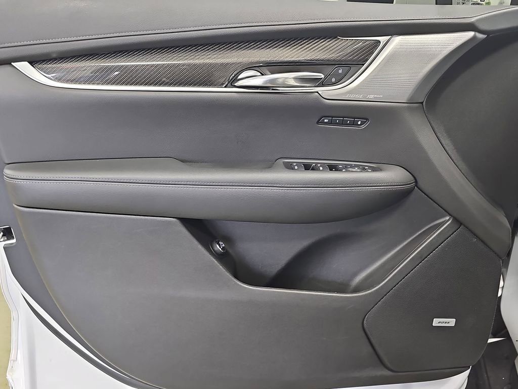 Used 2020 Cadillac XT6 Sport AWD/4WD image 27