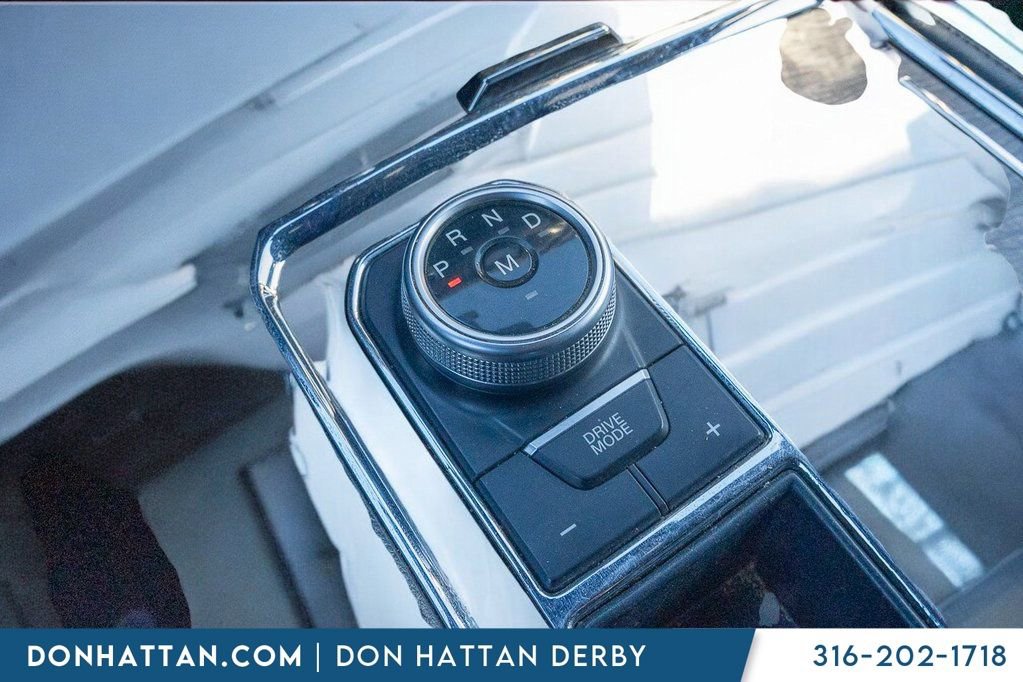 Used 2021 Ford Expedition Max Limited image 11