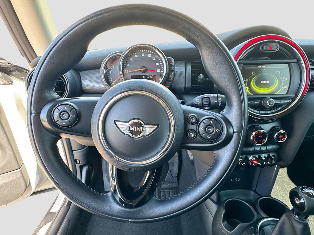 Used 2017 MINI Cooper 2-Door Hardtop FWD image 13