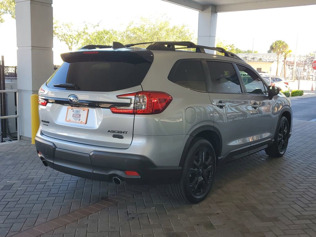 Used 2024 Subaru Ascent Onyx Edition AWD/4WD image 5