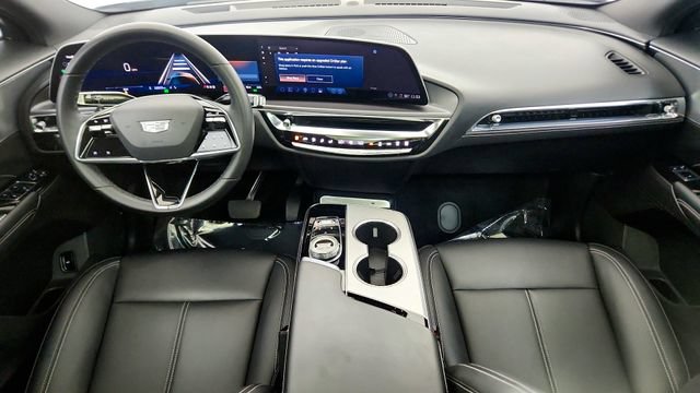Used 2024 Cadillac Lyriq Tech RWD image 53